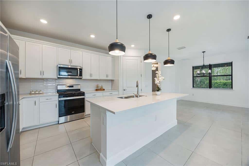 10335 Ventana Ln, Naples, photo 5