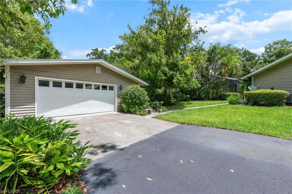 5247 Cherry Wood Dr, Naples, photo 5