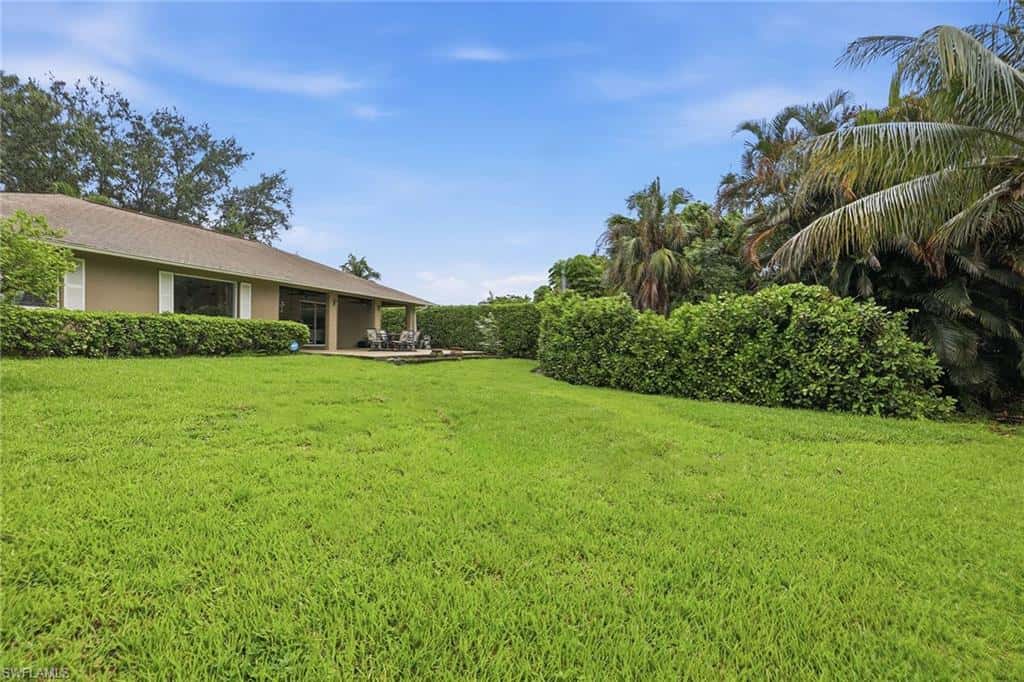 1073 Alhambra Cir, Naples, photo 13