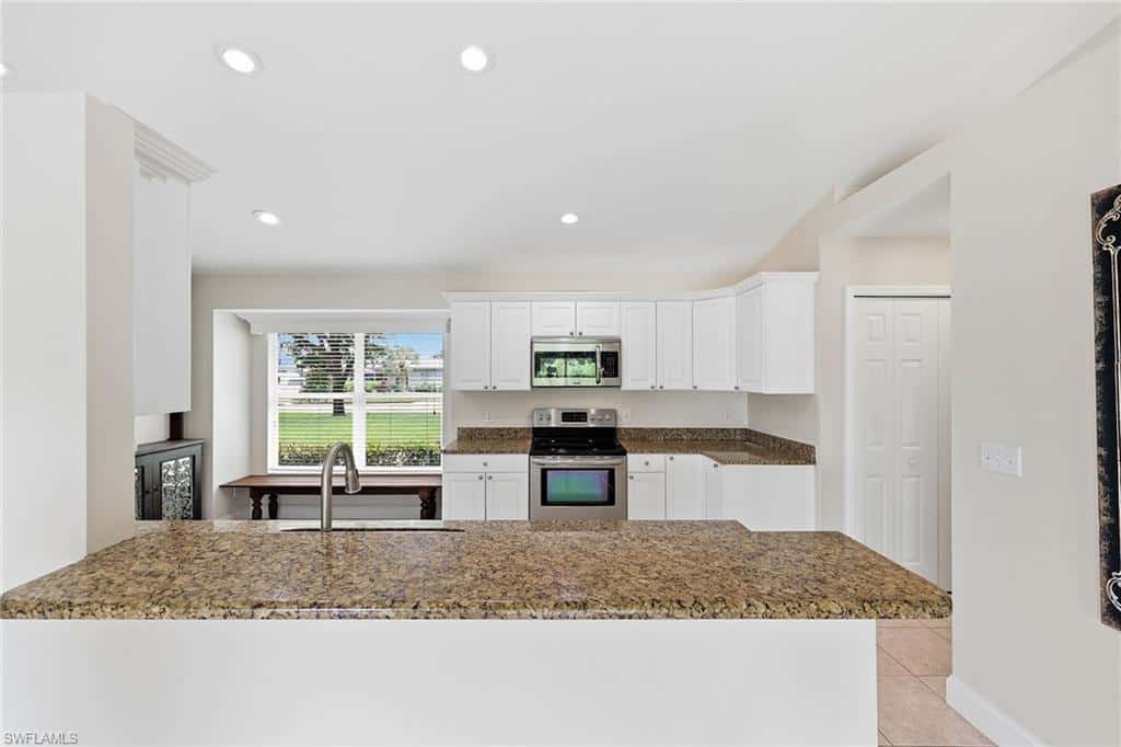 1073 Alhambra Cir, Naples, photo 26