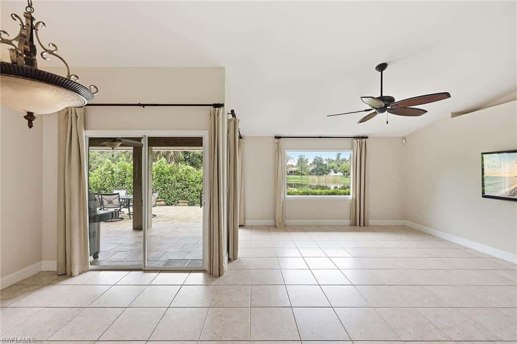 1073 Alhambra Cir, Naples, photo 22