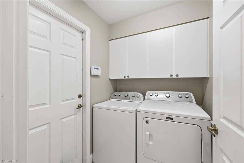1073 Alhambra Cir, Naples, photo 38