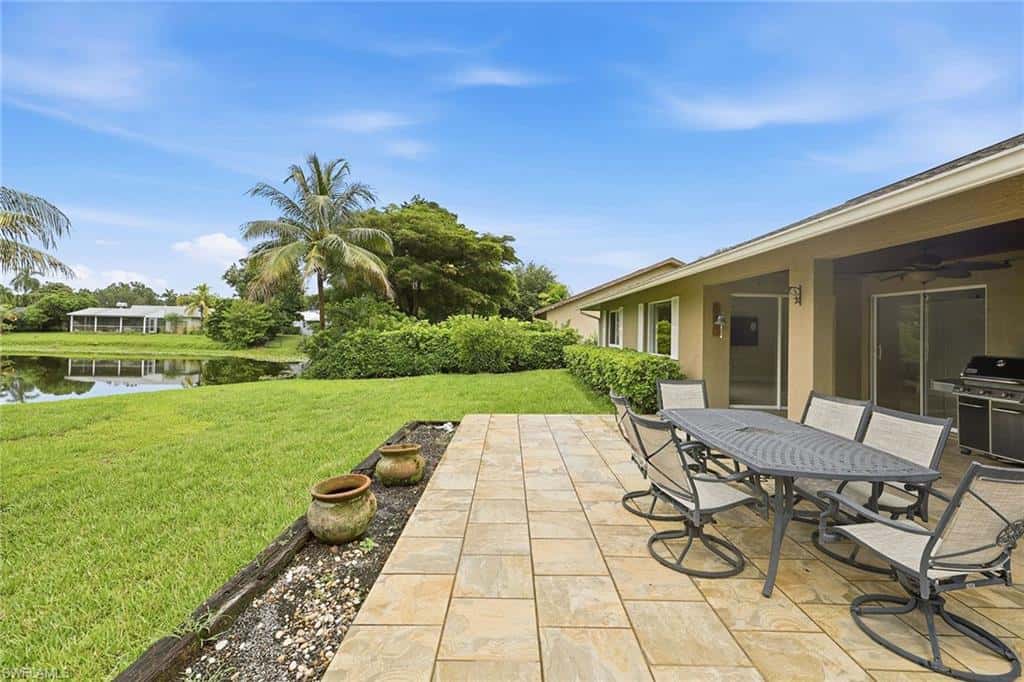 1073 Alhambra Cir, Naples, photo 14