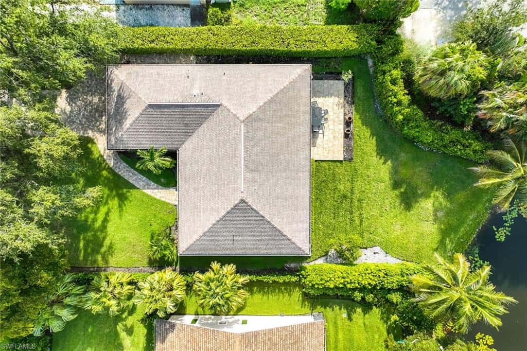 1073 Alhambra Cir, Naples, photo 45