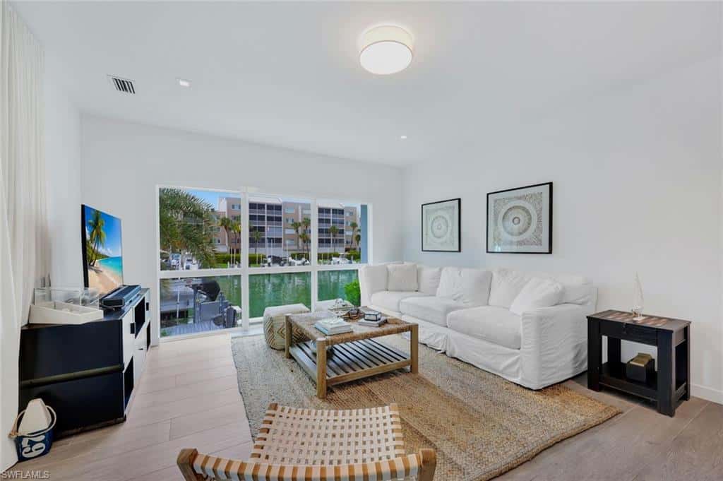 860 Partridge Ct, Marco Island, photo 8