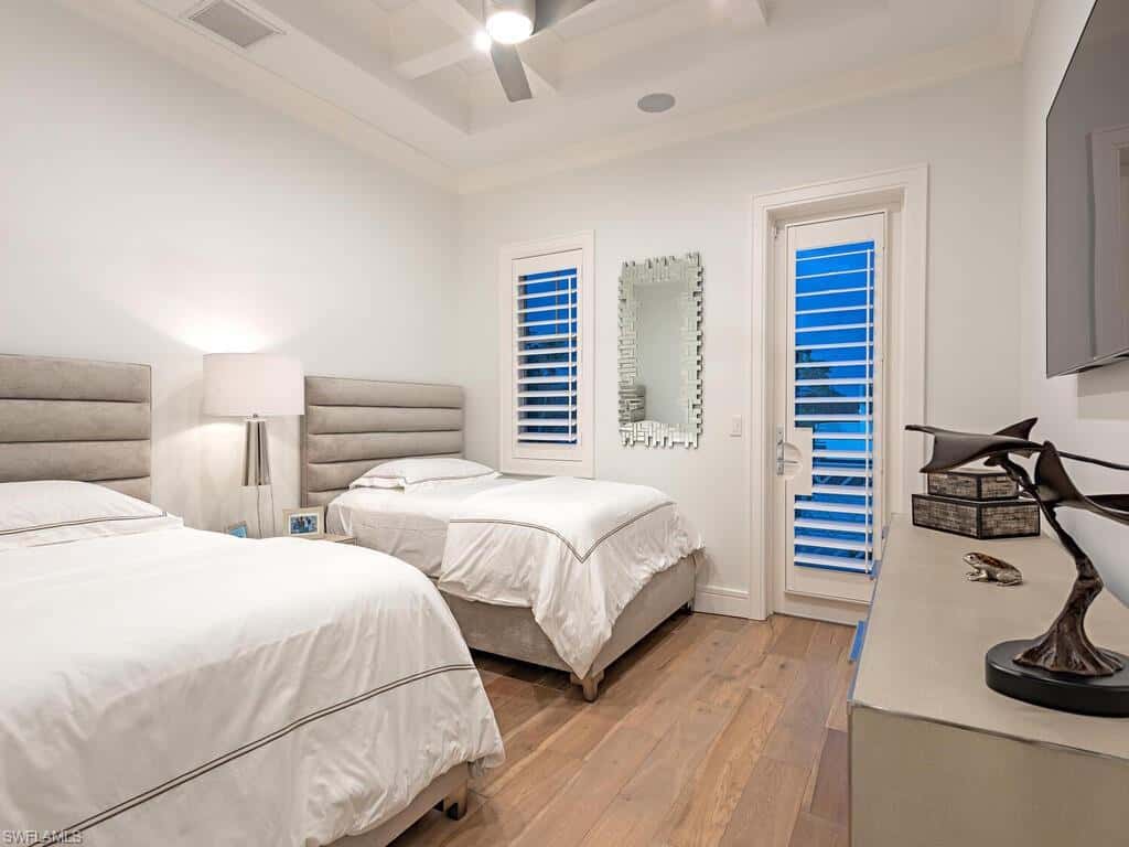 3801 Crayton Rd, Naples, photo 37