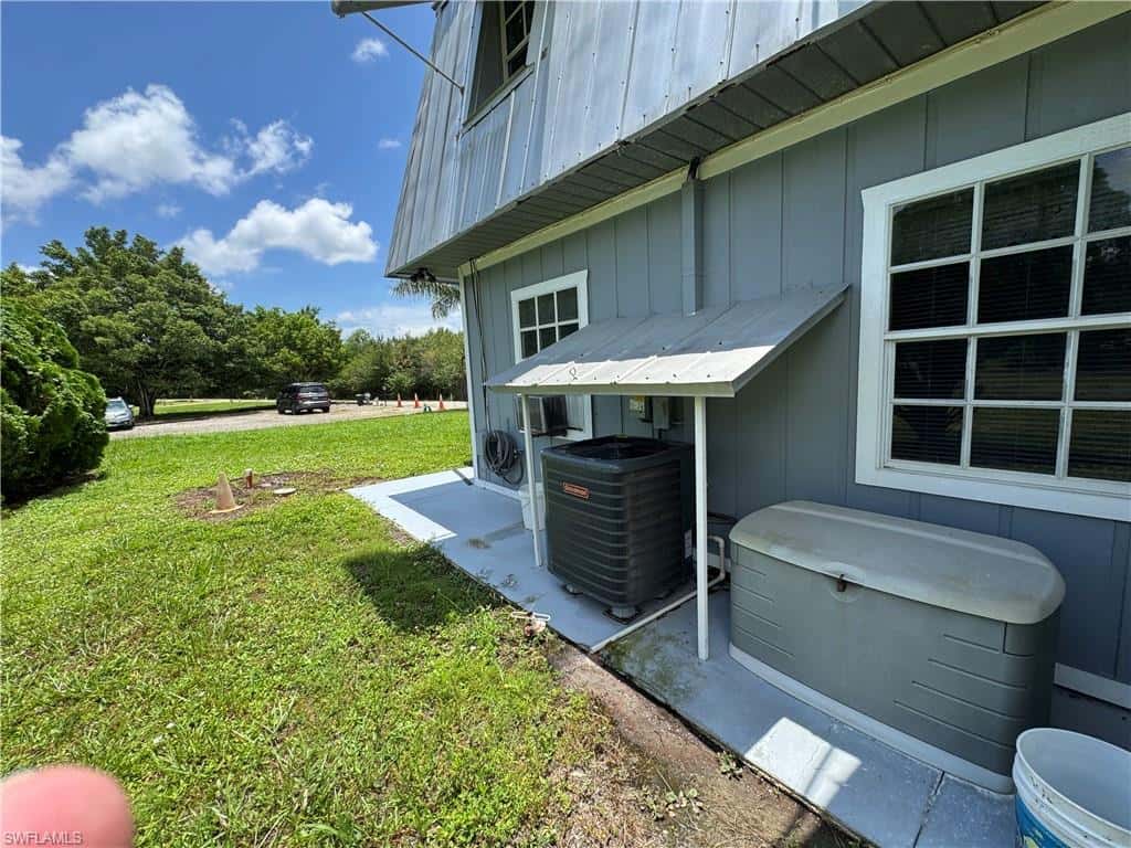 19790 Burgundy Farms Rd, Estero, photo 9