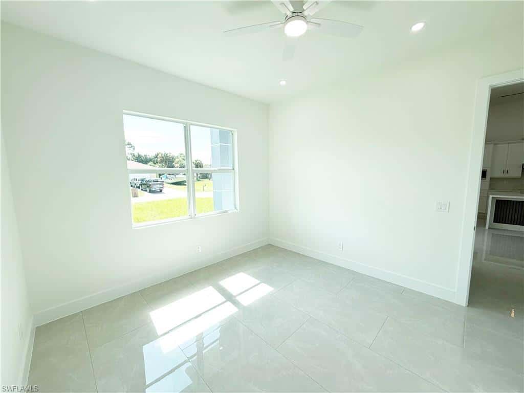 508 Herrin Ave, Lehigh Acres, photo 28