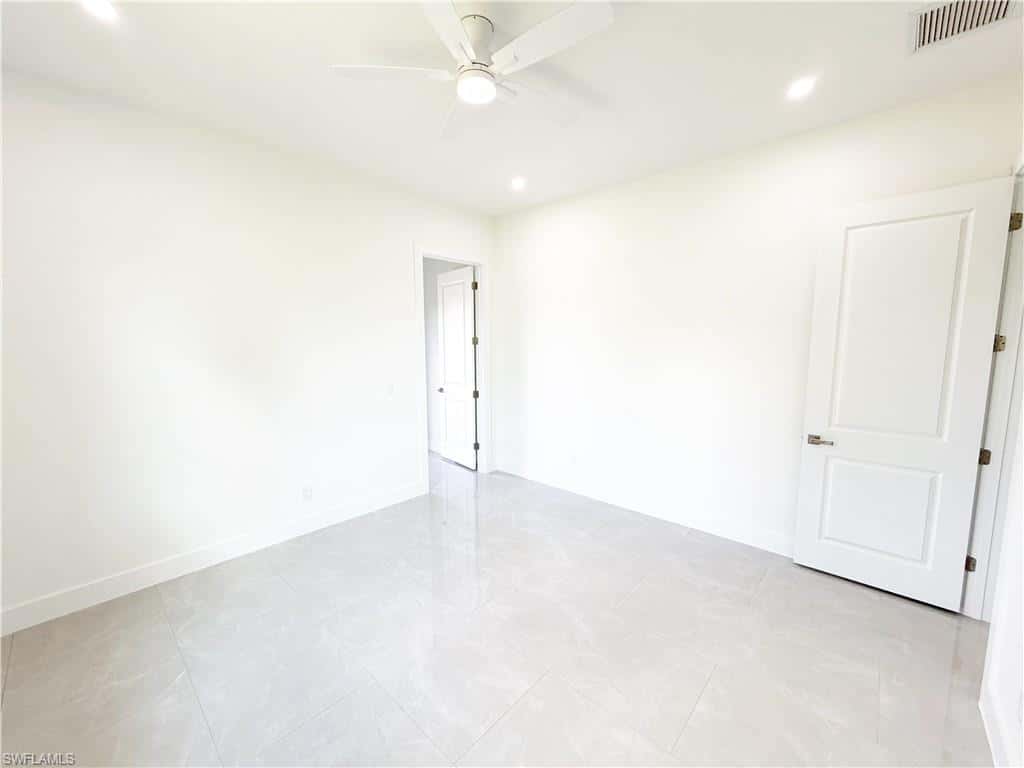 508 Herrin Ave, Lehigh Acres, photo 18