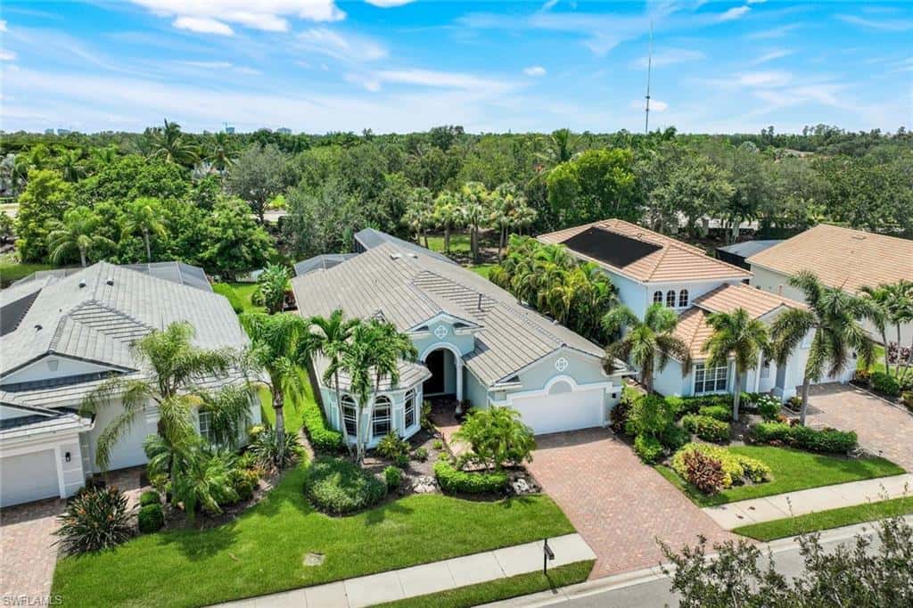 19736 Maddelena Cir, Estero, photo 38