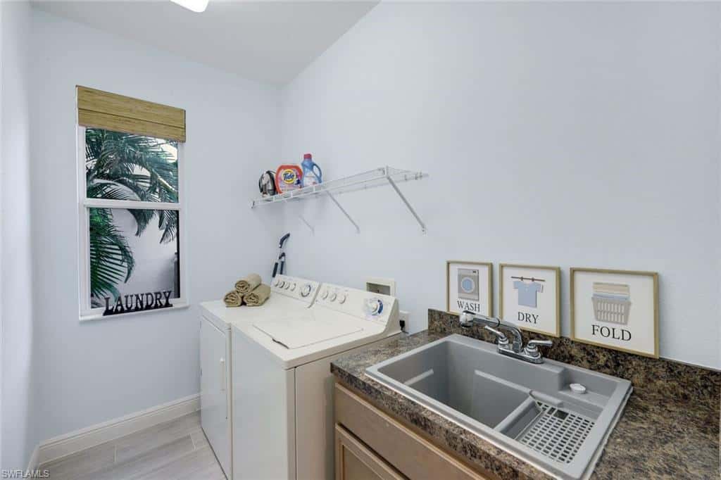 19736 Maddelena Cir, Estero, photo 31