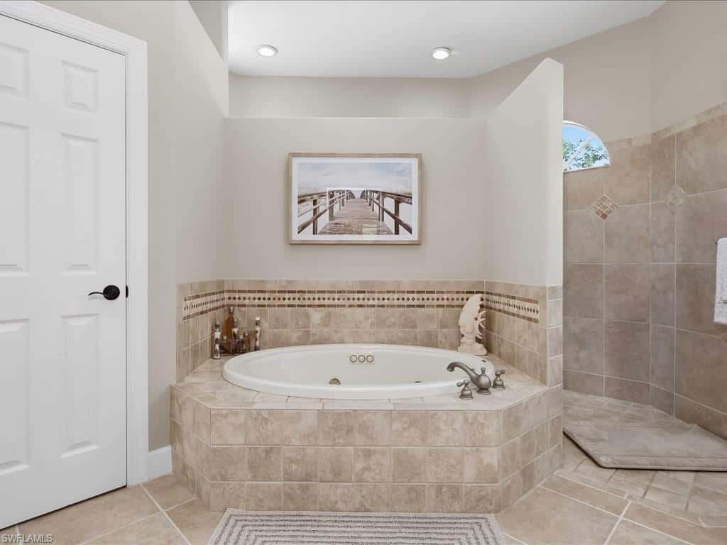 6591 Sable Ridge Ln, Naples, photo 21