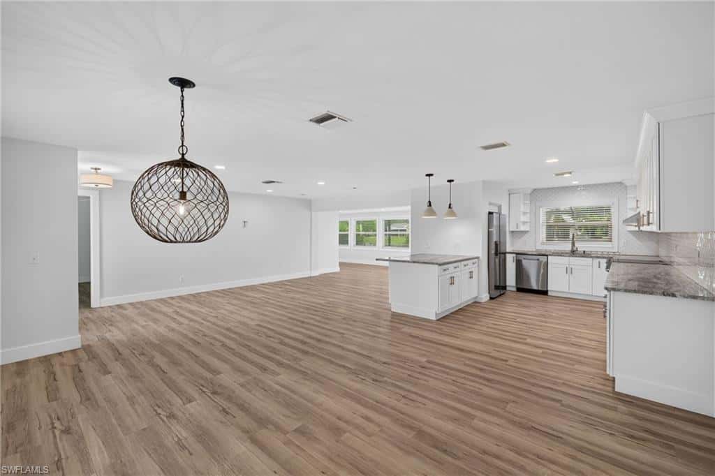 4957 Sorrento Ct, Cape Coral, photo 9