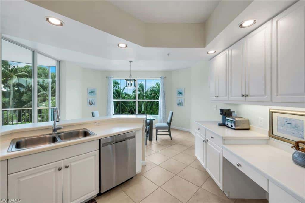 300 Dunes Blvd #203, Naples, photo 14