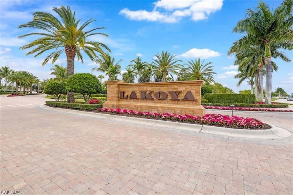 6522 Roma Way, Naples, photo 35