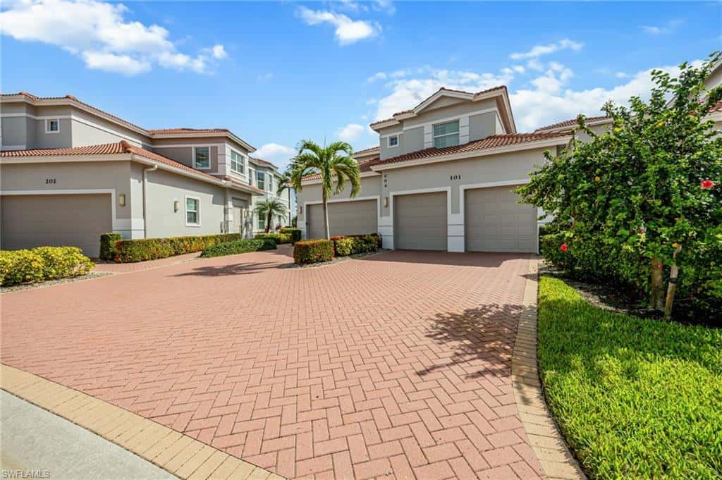 604 El Camino Real #9-101, Naples, photo 4