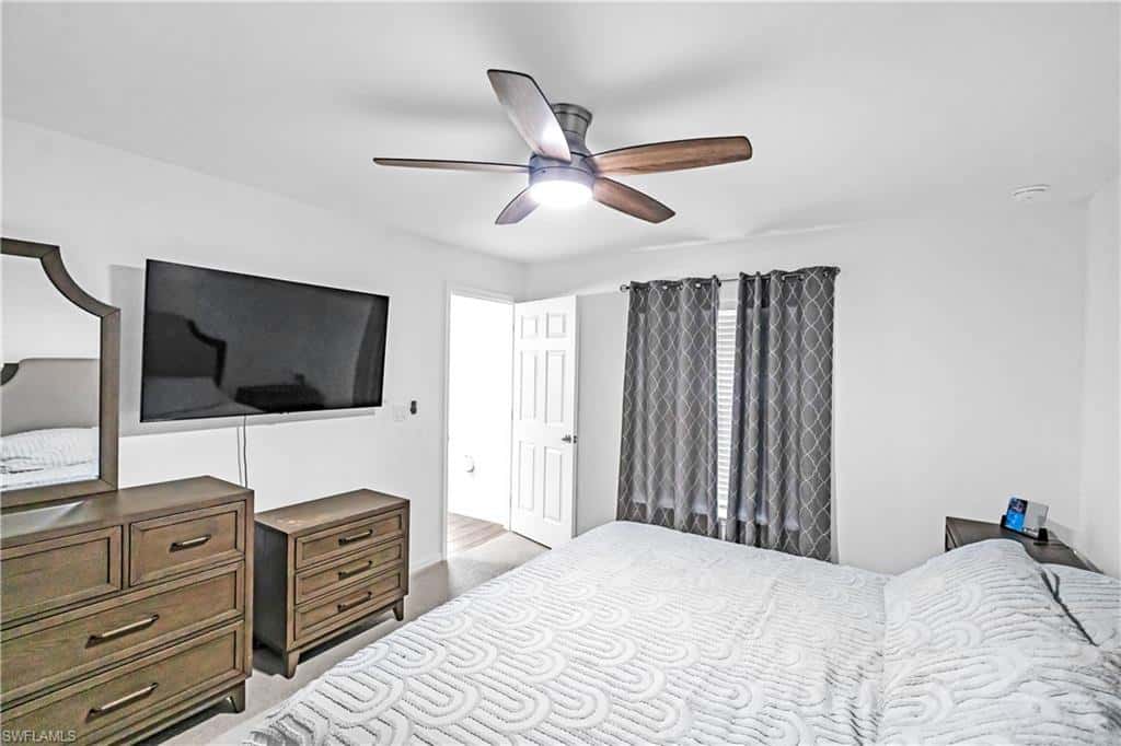 1307 13th Ter, Cape Coral, photo 30
