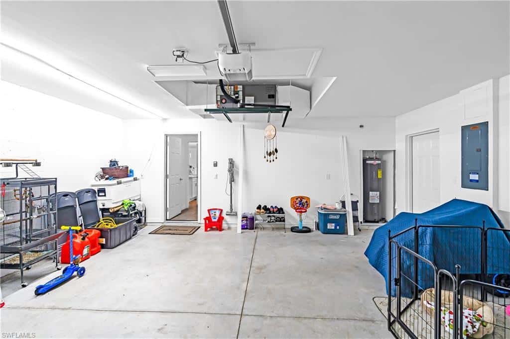 1307 13th Ter, Cape Coral, photo 38