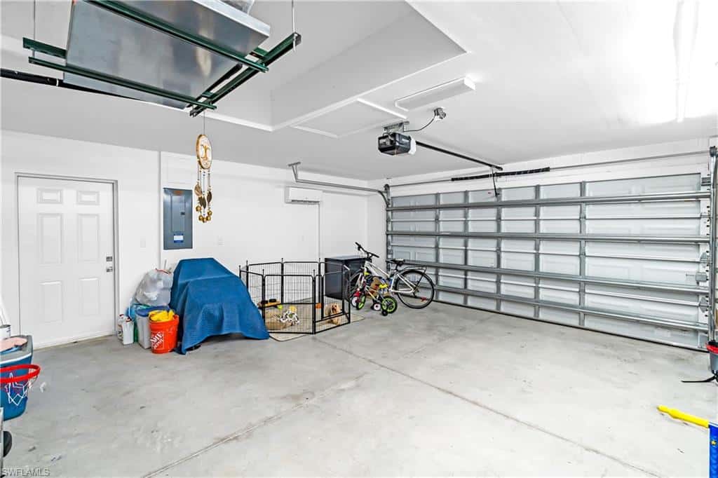 1307 13th Ter, Cape Coral, photo 37