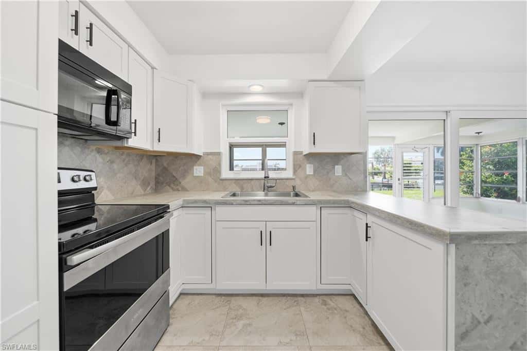 3106 18th Pl, Cape Coral, photo 27