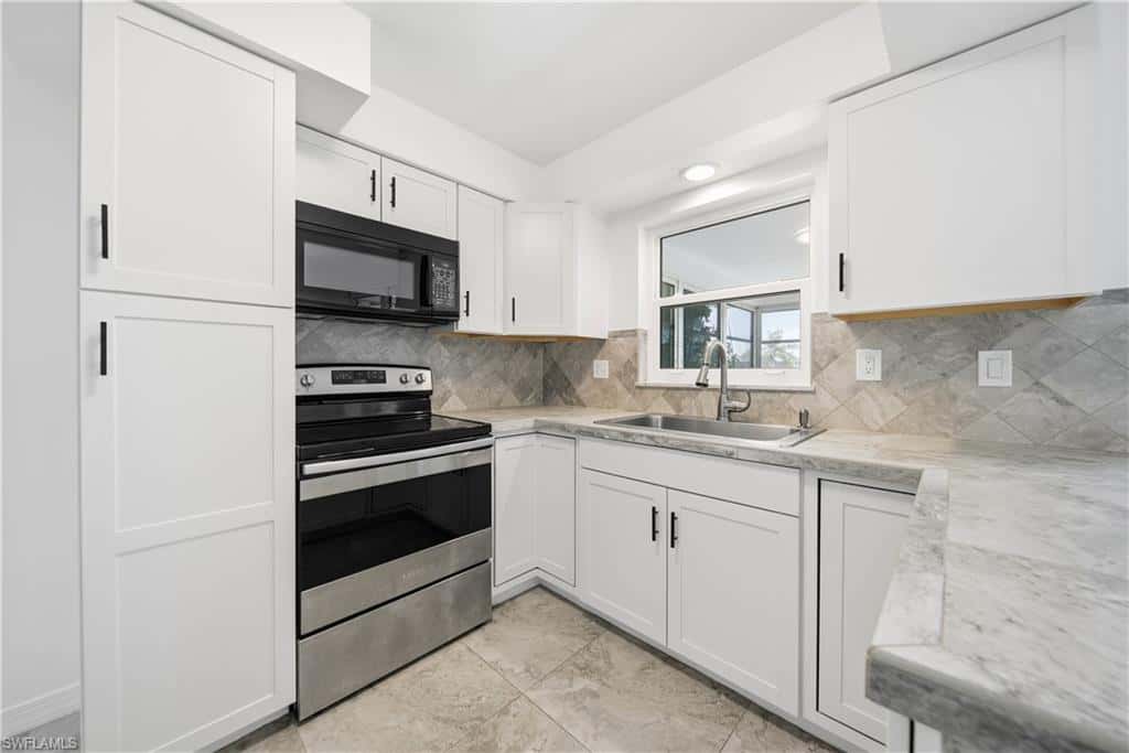 3106 18th Pl, Cape Coral, photo 7