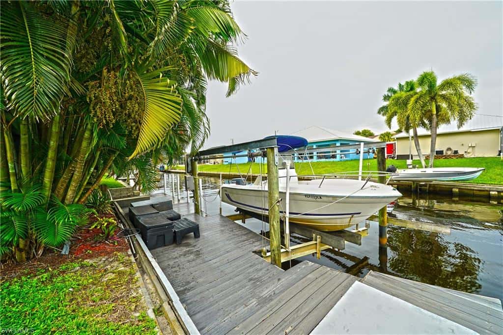 7228 Reymoor Dr, North Fort Myers, photo 5