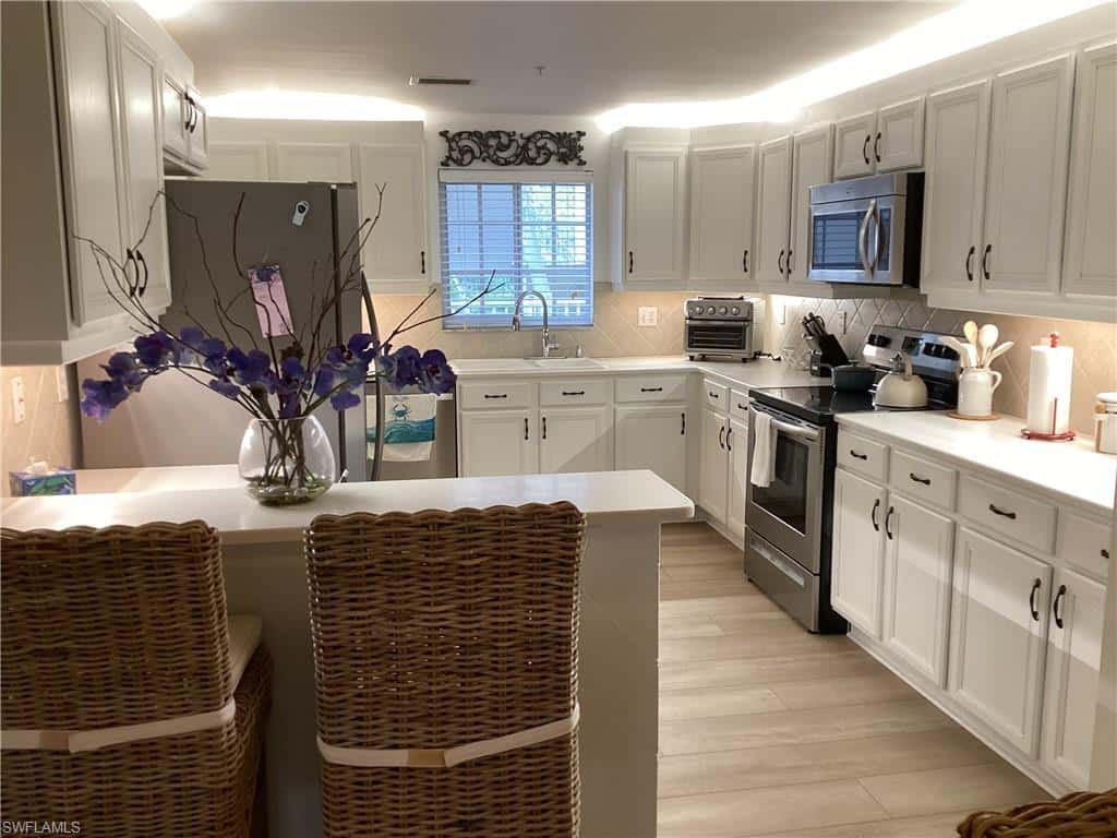 782 Eagle Creek Dr #202, Naples, photo 18