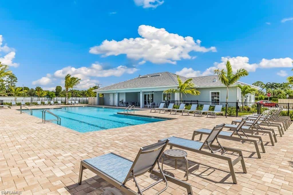 426 Tamarindo Ln, Naples, photo 43