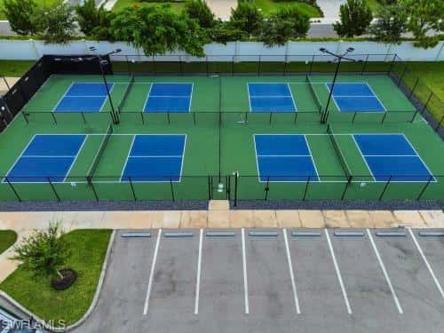 426 Tamarindo Ln, Naples, photo 39