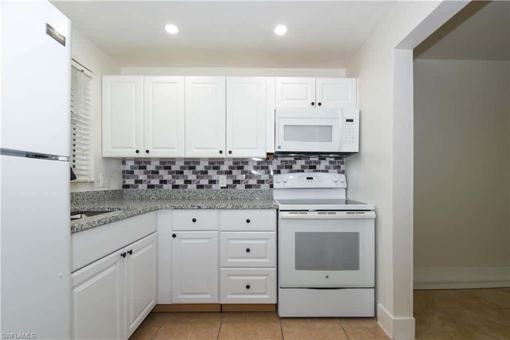 200 Turtle Lake Ct #108, Naples, photo 9