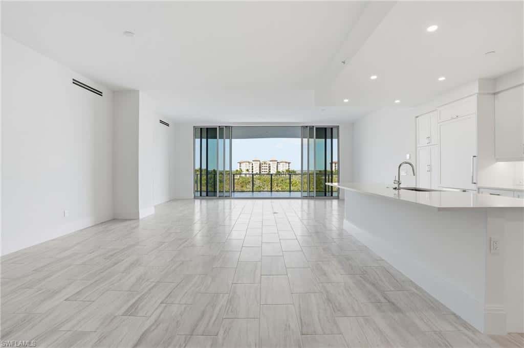 4810 Pelican Colony #404, Bonita Springs, photo 4