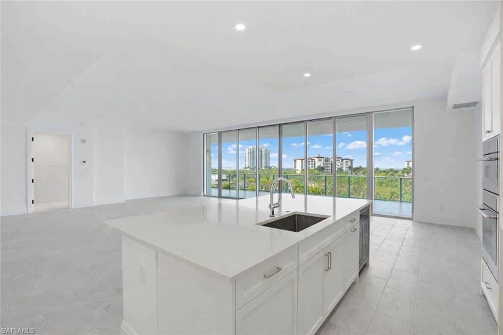 4810 Pelican Colony #403, Bonita Springs, photo 9