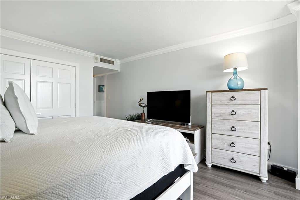 440 Seaview Ct #201, Marco Island, photo 24