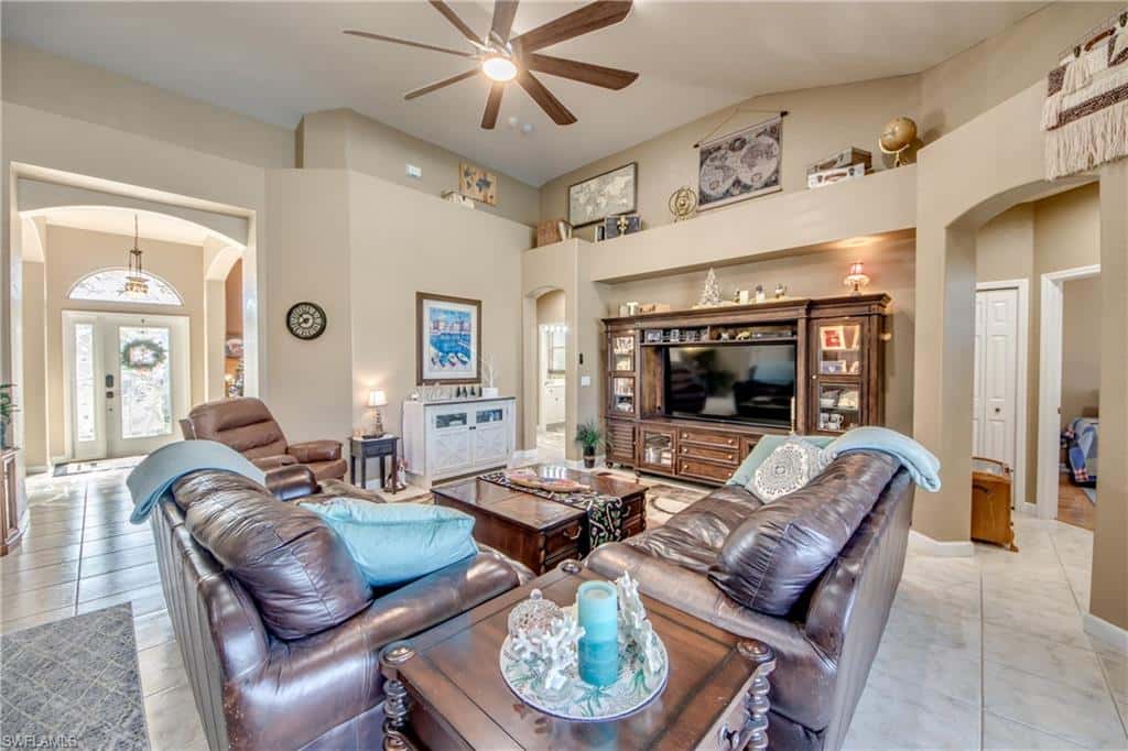 14008 Shimmering Lake Ct, Fort Myers, photo 5