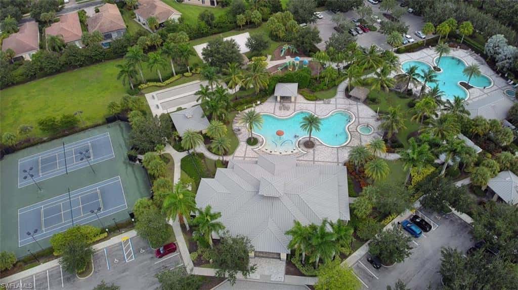 2744 Blossom Way, Naples, photo 27