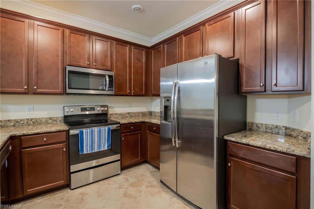 2744 Blossom Way, Naples, photo 9