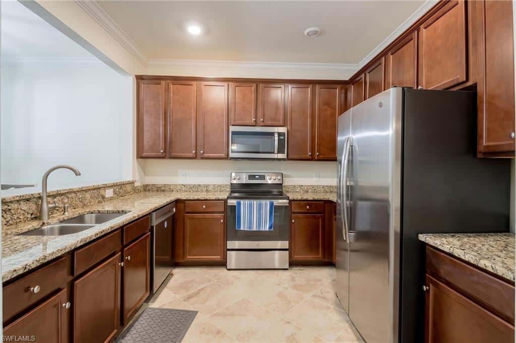 2744 Blossom Way, Naples, photo 10