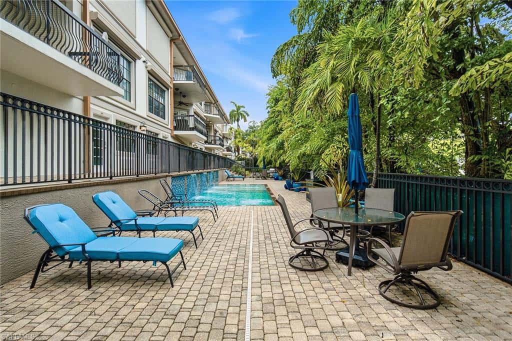 705 10th St #202, Naples, photo 6