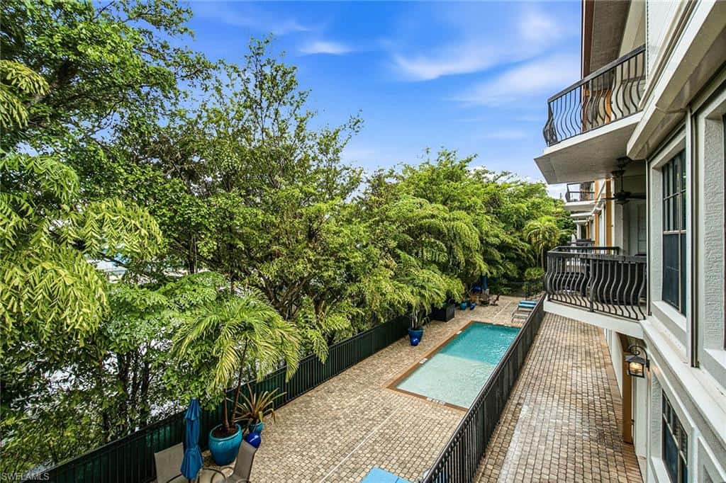 705 10th St #202, Naples, photo 5