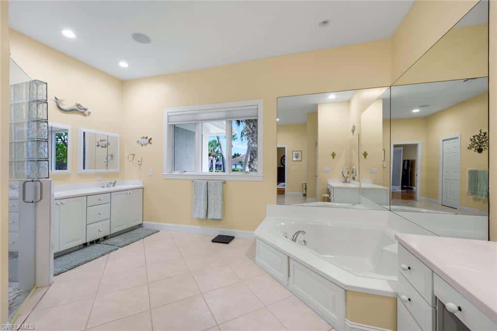 60 Covewood Ct, Marco Island, photo 22