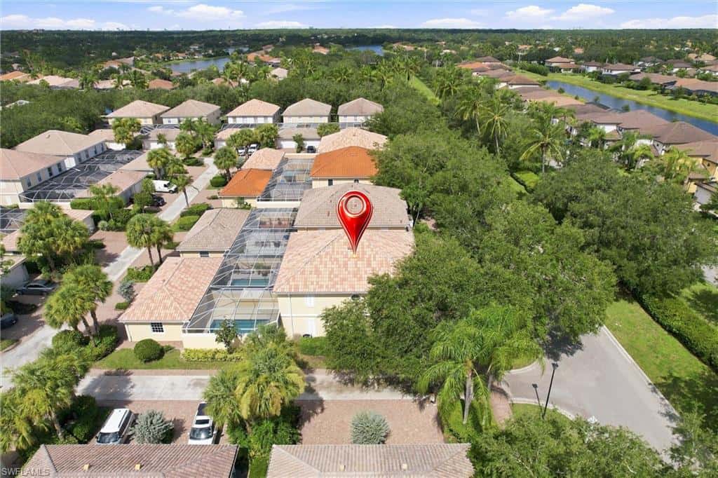 3564 Islandwalk Cir, Naples, photo 32