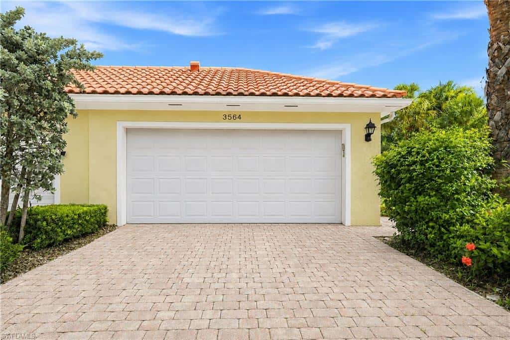 3564 Islandwalk Cir, Naples, photo 8
