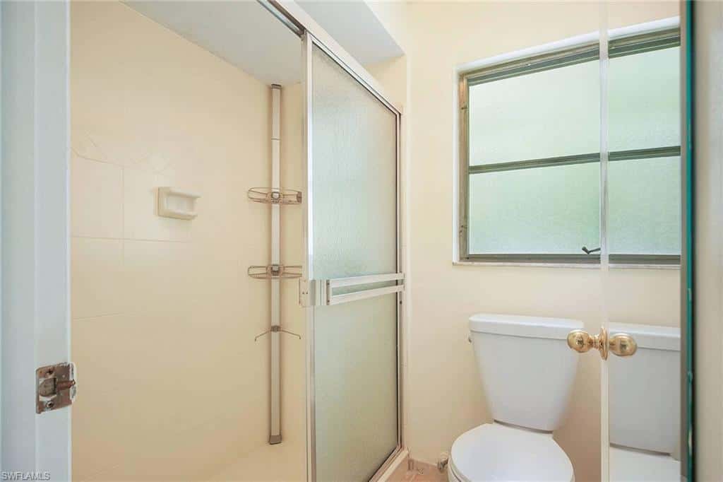 5661 Eichen Cir, Fort Myers, photo 8