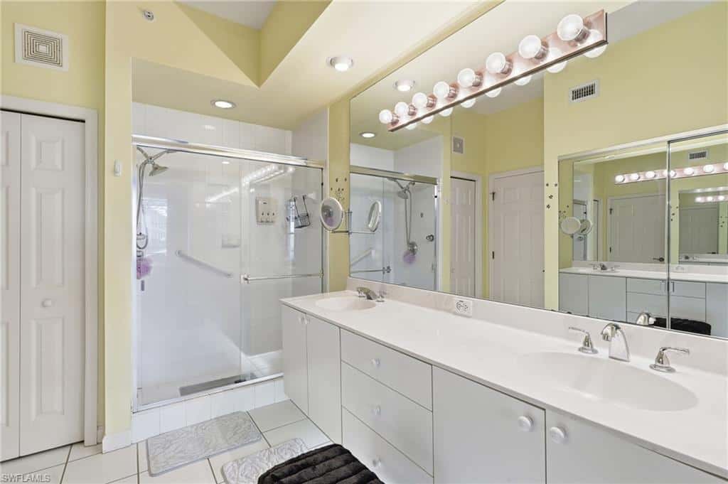 6700 Beach Resort Dr #13, Naples, photo 23