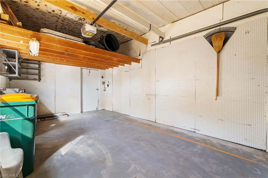 289 Riverwood Rd, Naples, photo 24