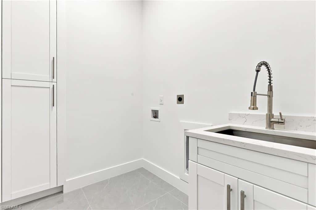 1120 32nd Ln, Cape Coral, photo 32