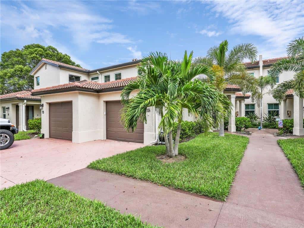 1100 Diamond Cir #1104, Naples, photo 38