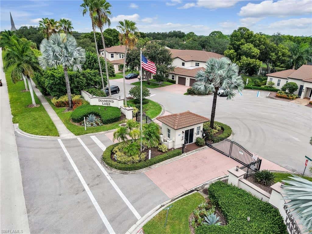 1100 Diamond Cir #1104, Naples, photo 44