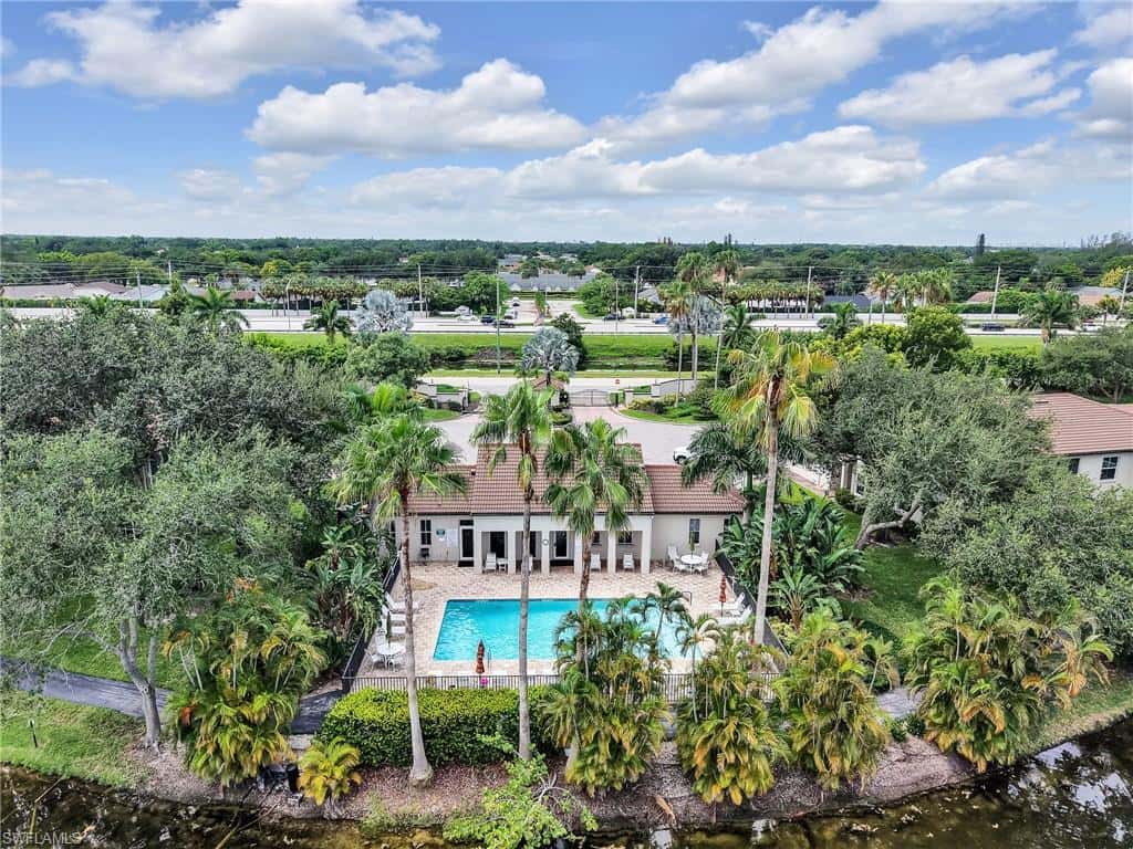 1100 Diamond Cir #1104, Naples, photo 40
