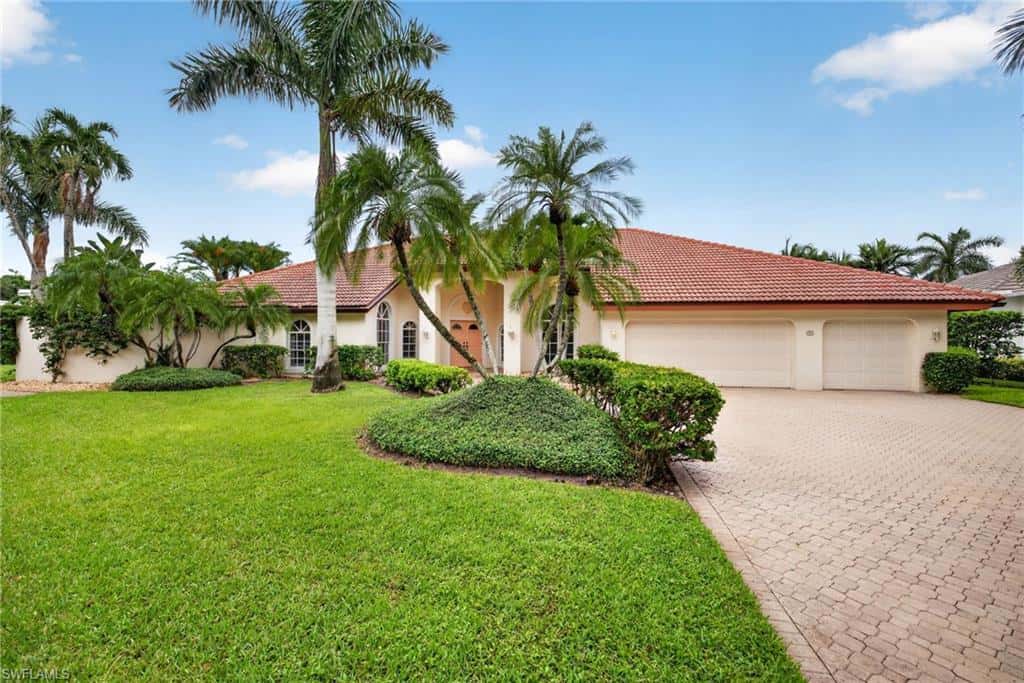 700 Hollybriar Ln, Naples, photo 13